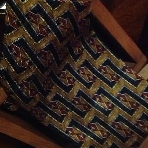 Gorgeous 100% silk Italian tie